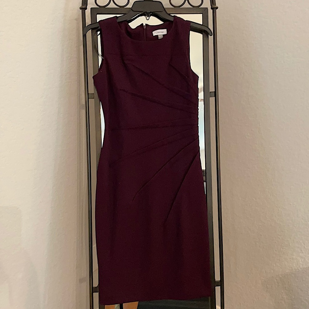 Calvin Klein size 2 Maroon Cocktail Dress